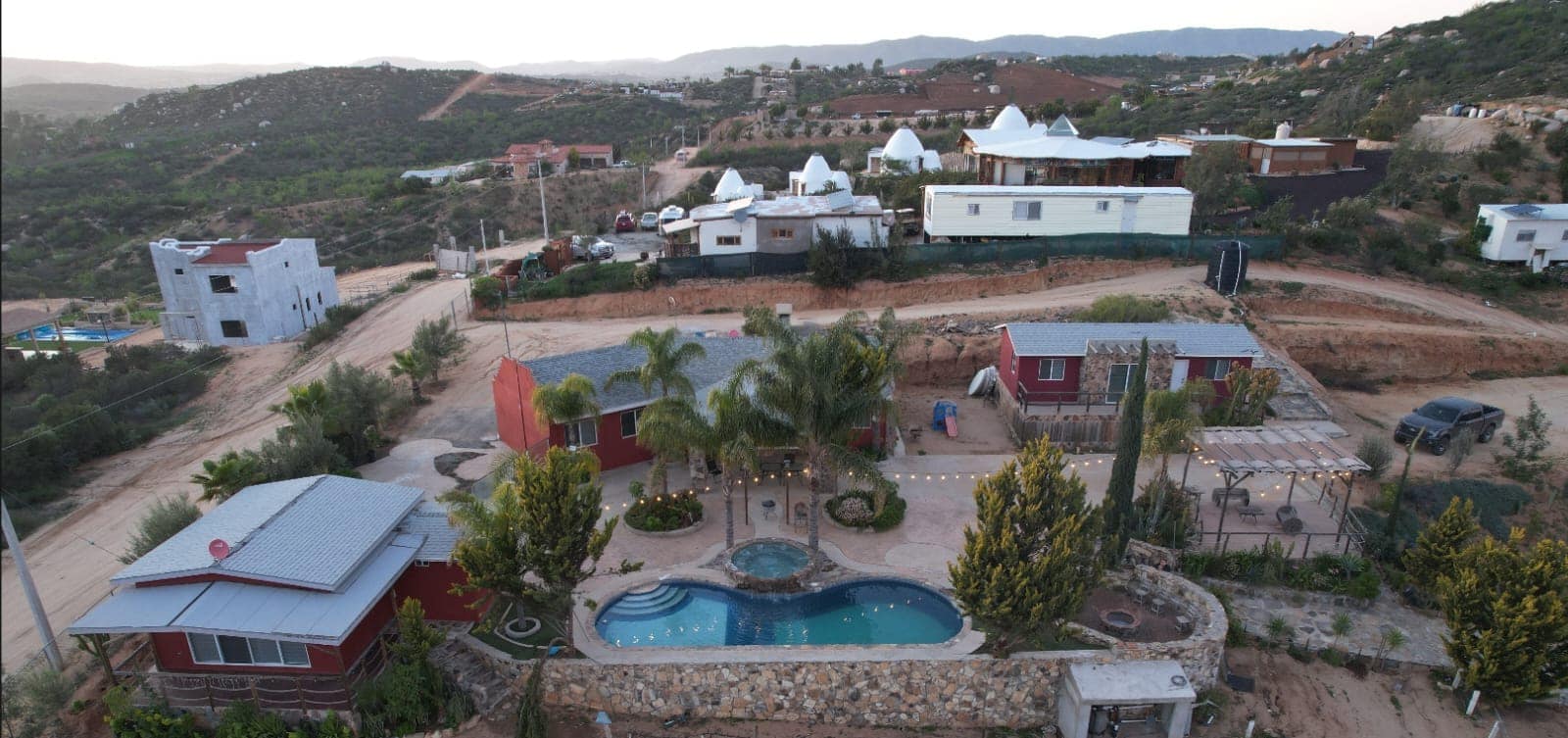 Quinta Valdés y UNUO foto 2